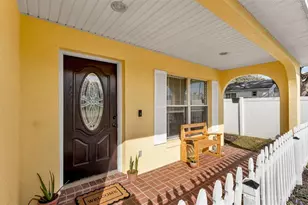 702 Lemon Ave, Dundee, FL 33838 - Photo 2