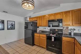 702 Lemon Ave, Dundee, FL 33838 - Photo 20