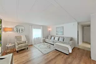 4928 Foxdale Dr, Lakeland, FL 33810 - Photo 10