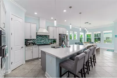 5330 Silver Sun Drive, Apollo Beach, FL 33572 - Photo 10