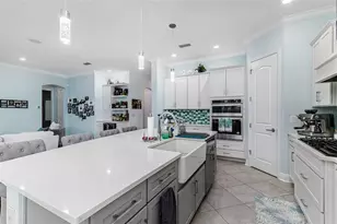 5330 Silver Sun Dr, Apollo Beach, FL 33572 - Photo 12