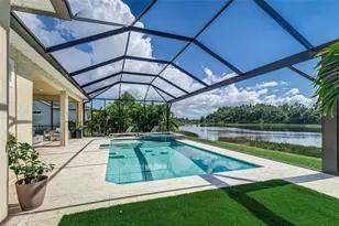 5330 Silver Sun Dr, Apollo Beach, FL 33572 - Photo 4