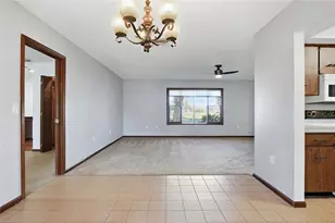 3649 Dogwood Pl, Lakeland, FL 33813 - Photo 6