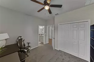 929 Montgomery Ln, Polk City, FL 33868 - Photo 14