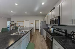 929 Montgomery Ln, Polk City, FL 33868 - Photo 22