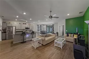 929 Montgomery Ln, Polk City, FL 33868 - Photo 18