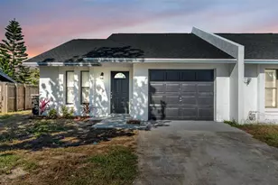 260 Village Crest Ct, Lakeland, FL 33809 - Photo 1