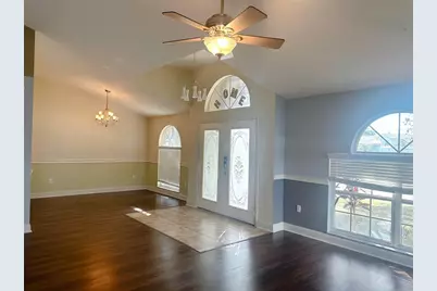 5544 Fischer Drive, Lakeland, FL 33812 - Photo 4