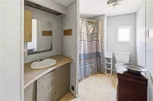 2110 Christy Ln, Lakeland, FL 33801 - Photo 12