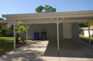 312 E Hibiscus Dr, Lakeland, FL 33803 - Photo 24