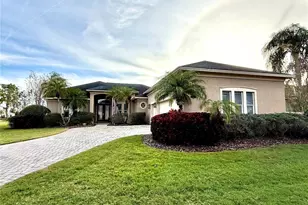 845 Osprey Landing Dr, Lakeland, FL 33813 - Photo 1