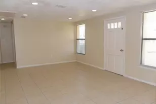 1521 Richmond Rd, Lakeland, FL 33801 - Photo 4