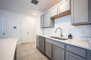 3883 Academia Ave, Lakeland, FL 33803 - Photo 18