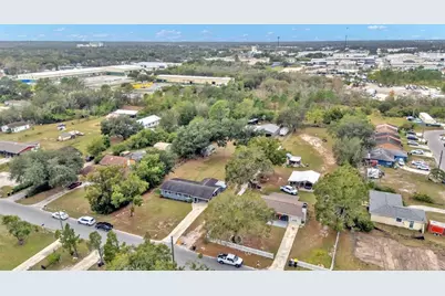 2515 Crystal Lake Acres Drive, Lakeland, FL 33801 - Photo 48