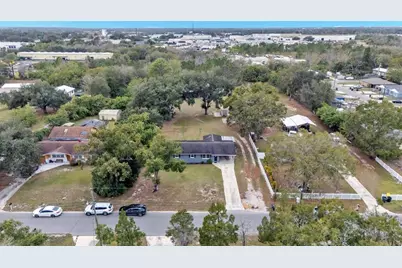 2515 Crystal Lake Acres Drive, Lakeland, FL 33801 - Photo 52