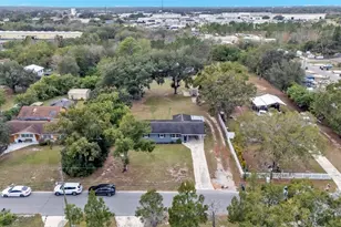 2515 Crystal Lake Acres Dr, Lakeland, FL 33801 - Photo 52