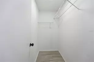 5737 Deer Hollow Ln W, Sarasota, FL 34232 - Photo 12