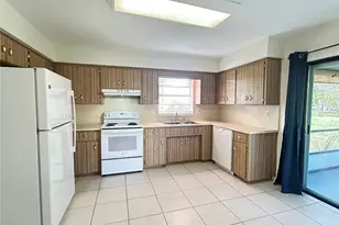 522 Pebble Springs Ct, Winter Haven, FL 33884 - Photo 6