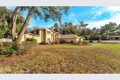 6828 Forestwood Drive W, Lakeland, FL 33811 - Photo 2