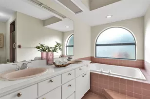 6828 Forestwood Dr W, Lakeland, FL 33811 - Photo 20