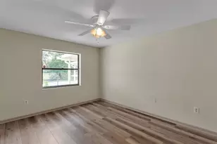 6828 Forestwood Dr W, Lakeland, FL 33811 - Photo 24