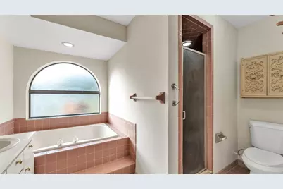 6828 Forestwood Drive W, Lakeland, FL 33811 - Photo 22