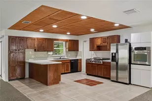 3204 Amaya Ct, Brandon, FL 33511 - Photo 8