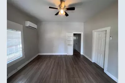 708 NW 3rd Street, Mulberry, FL 33860 - Photo 2