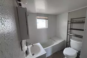 708 NW 3rd St, Mulberry, FL 33860 - Photo 6