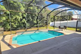 2873 Kinsley Dr, Lakeland, FL 33812 - Photo 6