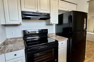 203 Summer View Dr, Winter Haven, FL 33880 - Photo 8