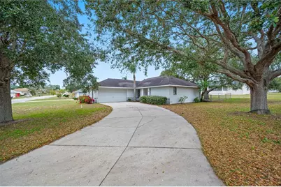 941 Devonshire Way, Lake Wales, FL 33853 - Photo 4