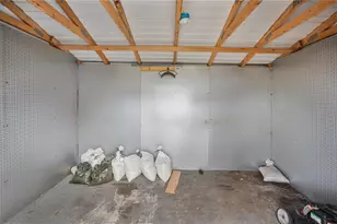 941 Devonshire Way, Lake Wales, FL 33853 - Photo 32