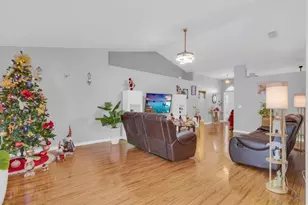 3047 Fort Socrum Village Blvd, Lakeland, FL 33810 - Photo 10