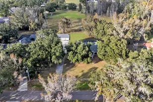 1612 Williams Rd, Plant City, FL 33565 - Photo 2