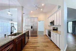 18812 Bascomb Ln, Hudson, FL 34667 - Photo 32