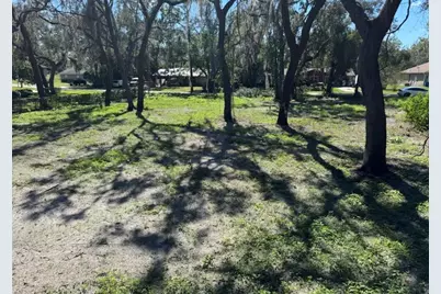 34779 Hibiscus Drive, Ridge Manor, FL 33523 - Photo 2