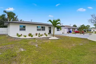 808 Guild Dr, Venice, FL 34285 - Photo 1