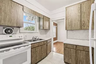 943 Ruby St, Lakeland, FL 33815 - Photo 32