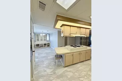 1011 Elizabeth Lane, Lakeland, FL 33809 - Photo 10