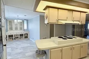 1011 Elizabeth Ln, Lakeland, FL 33809 - Photo 10