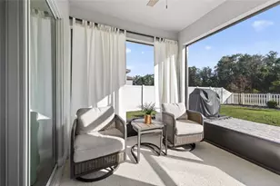 1170 Michelangelo Ln, Winter Haven, FL 33884 - Photo 12