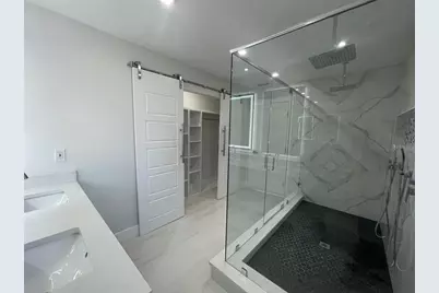 3364 Espanola Drive, Sarasota, FL 34239 - Photo 22