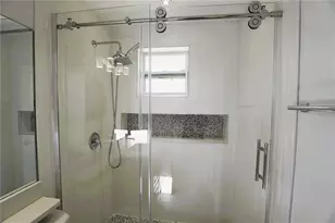 3364 Espanola Dr, Sarasota, FL 34239 - Photo 30