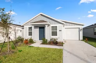1729 Teagan Ln, Winter Haven, FL 33884 - Photo 2