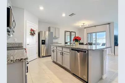 2796 Grandbury Grove Road, Lakeland, FL 33811 - Photo 10