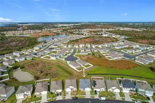 2796 Grandbury Grove Rd, Lakeland, FL 33811 - Photo 8