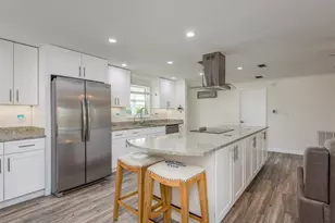 5009 Dory Dr, New Port Richey, FL 34652 - Photo 10