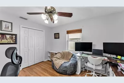 2207 Gatewood Street, Plant City, FL 33563 - Photo 26