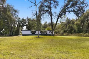 37644 Oak Forrest Dr, Dade City, FL 33523 - Photo 4